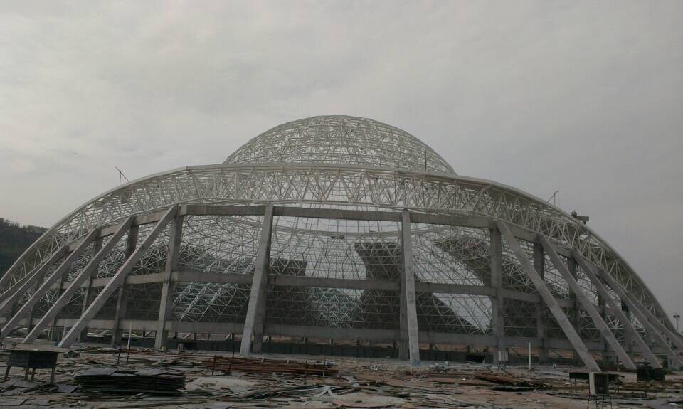 信州区体育场馆网架工程